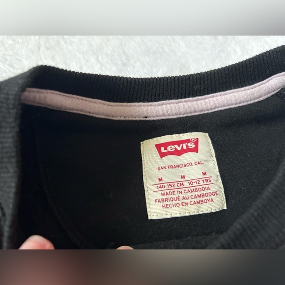 Purple Leopard Print Levi’s Sweater - Picture 3 of 6